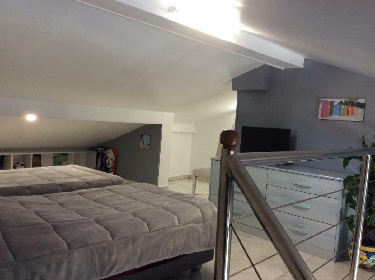 Appartement De Vacances Au 1Er Etage 45M2 昂蒂布 外观 照片
