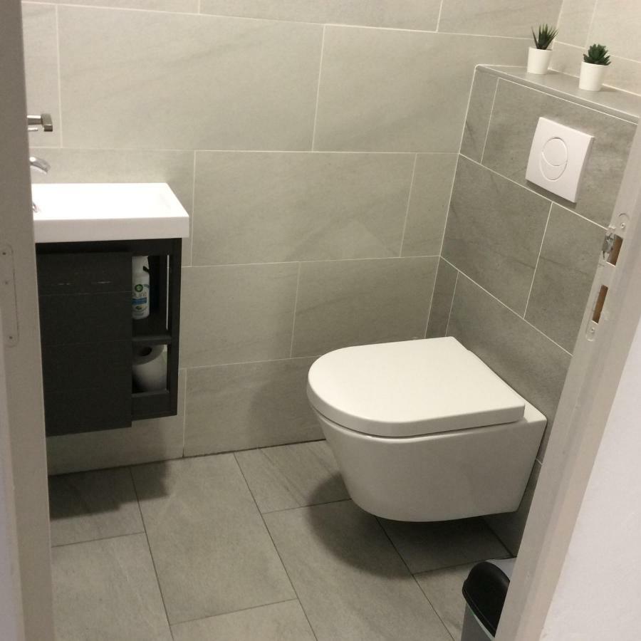 Appartement De Vacances Au 1Er Etage 45M2 昂蒂布 外观 照片